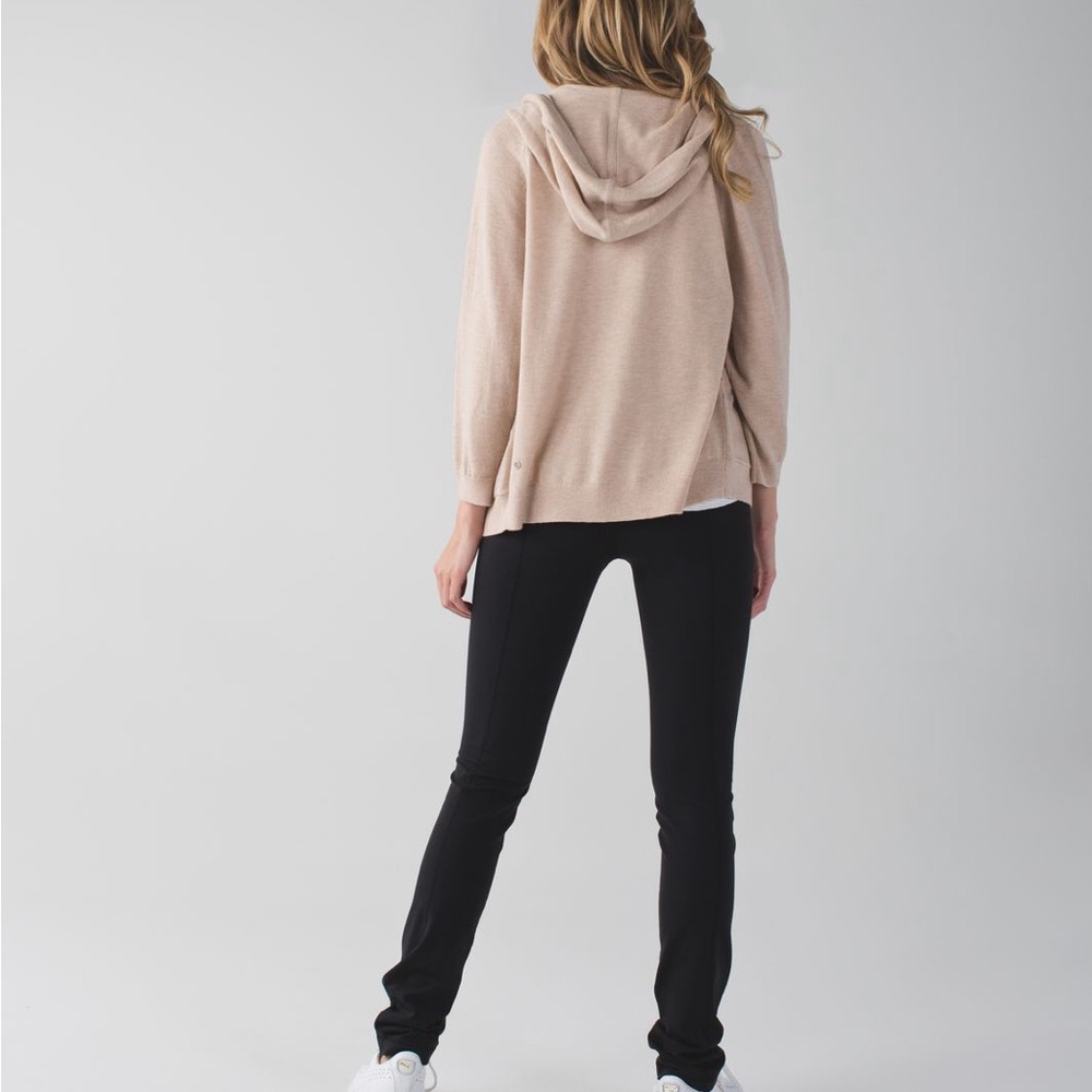 Lululemon Skinny Groove Pant II
*Full-On Luon (Roll Down) - Picture 7 of 11